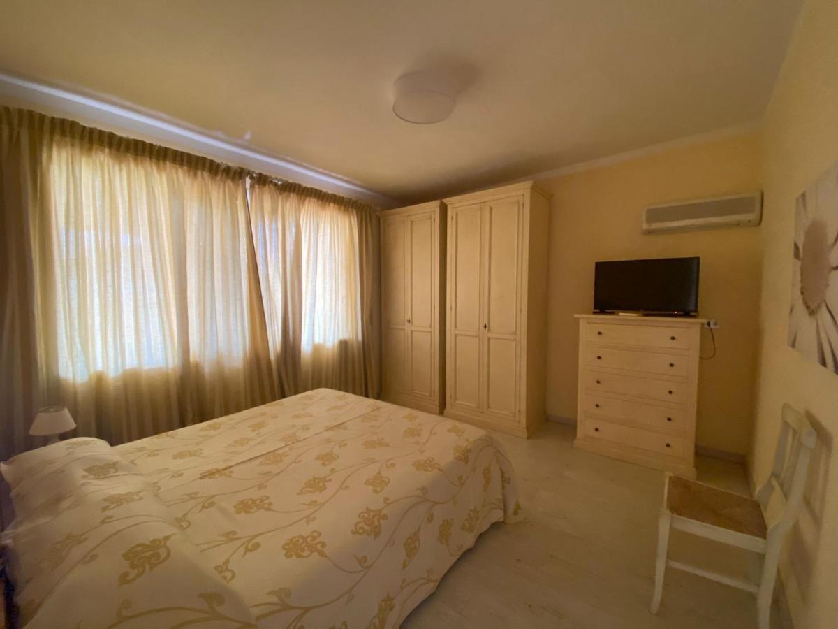 Residential Hotel Villaggio Innamorata Capoliveri  Exterior foto