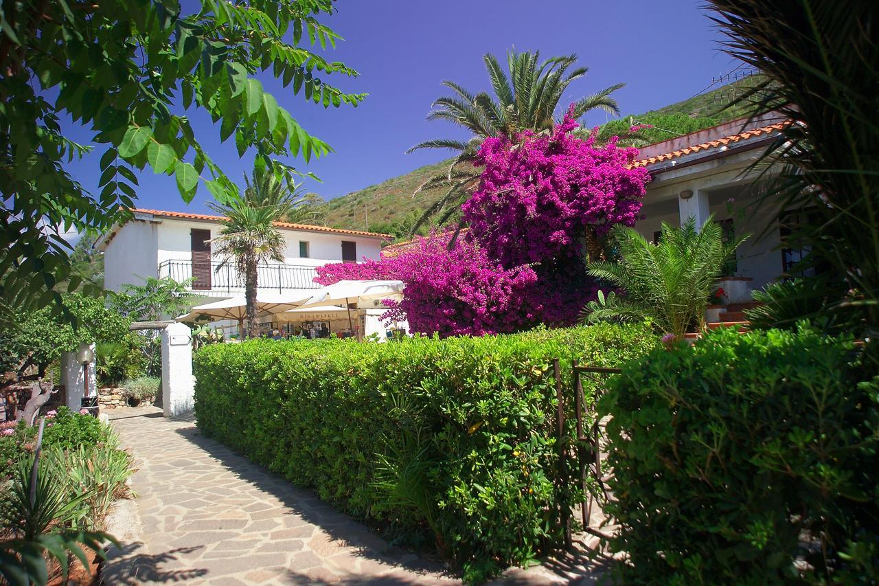 Residential Hotel Villaggio Innamorata Capoliveri  Exterior foto
