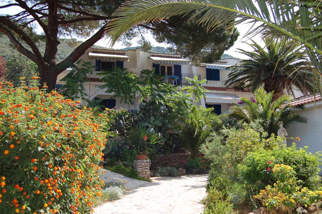 Residential Hotel Villaggio Innamorata Capoliveri  Exterior foto