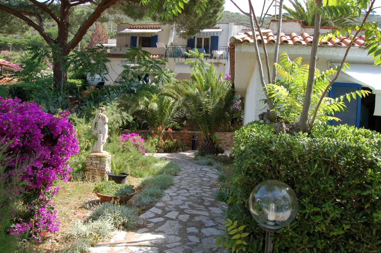 Residential Hotel Villaggio Innamorata Capoliveri  Exterior foto